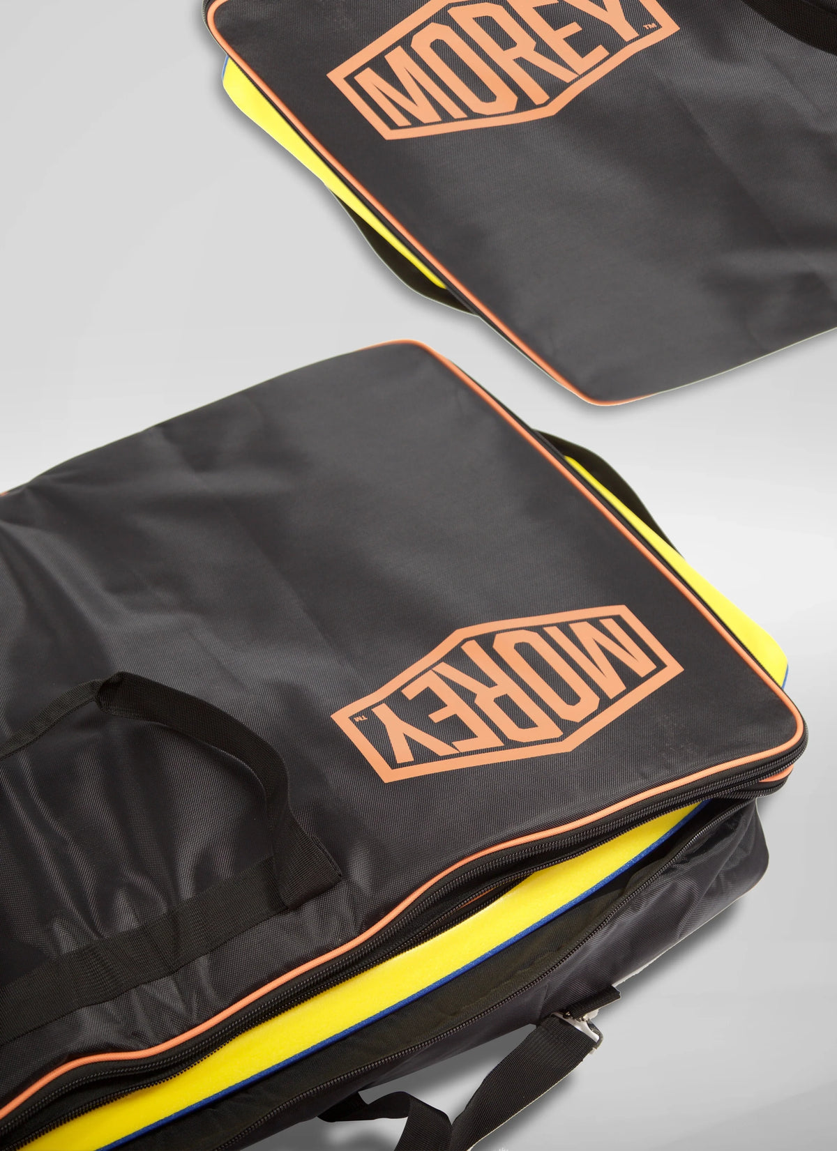 travel-wheely-bodyboard-bag-p9 TRAVELBODYBOARDBAGZOOM.webp
